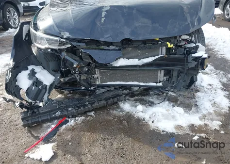 2022 Volkswagen Golf Gti 2.0T S z USA, uszkodzony, nr VIN WVWH87CD2NW213135